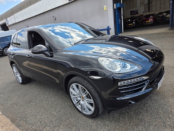 Used Porsche Cayenne 2012 for sale - 79353445: Photo