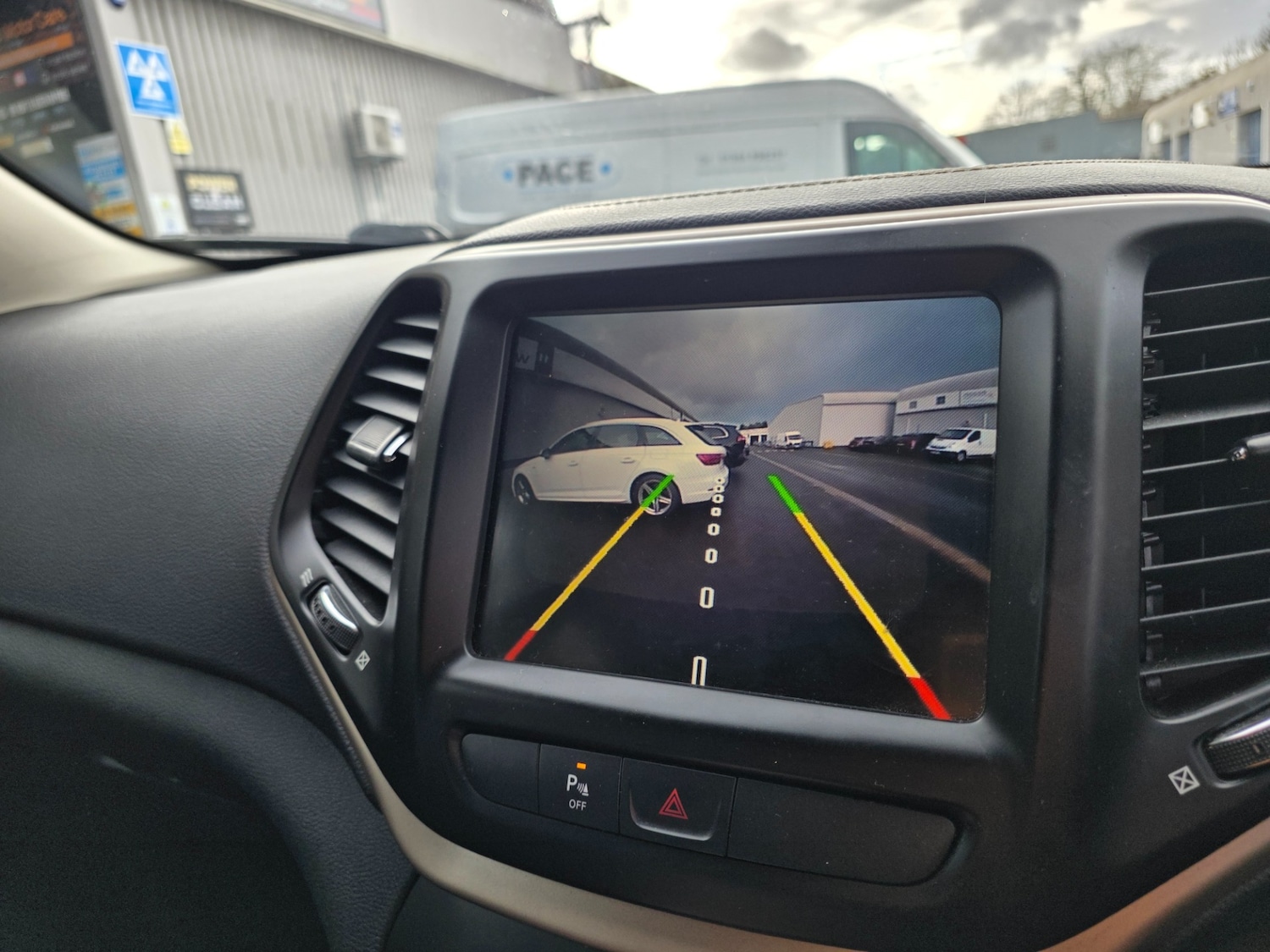 Used Jeep Cherokee 2017 for sale - 77069078: Photo 14