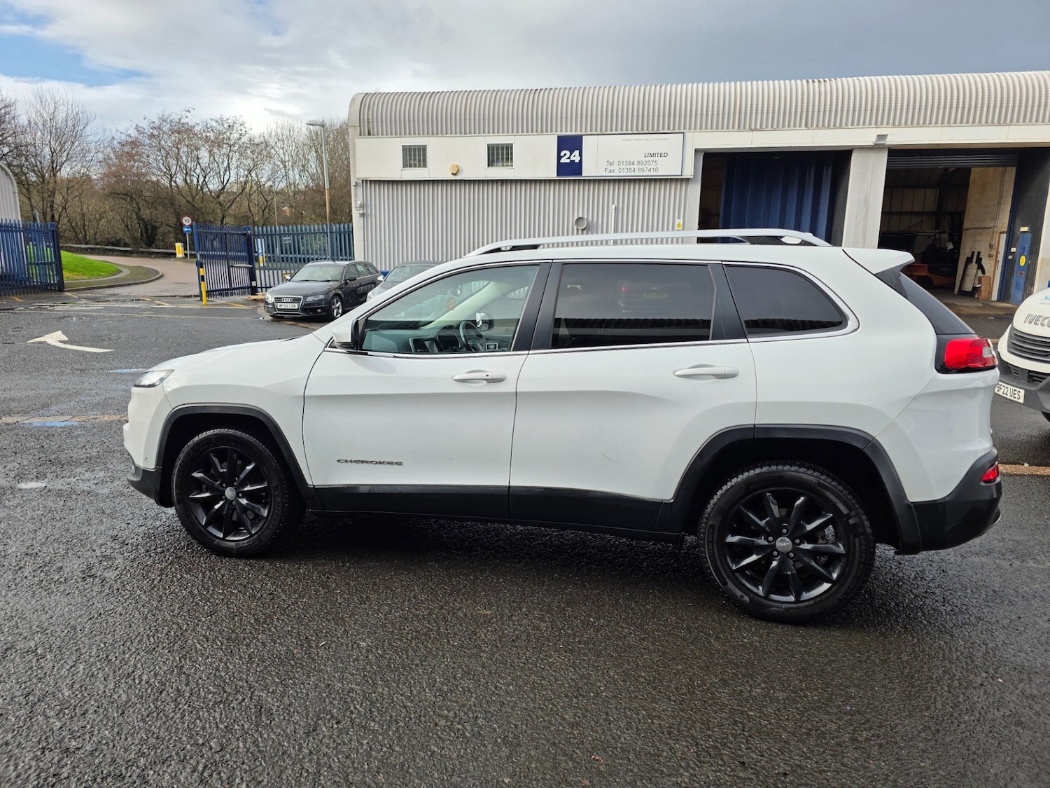 Used Jeep Cherokee 2017 for sale - 77069078: Photo 6