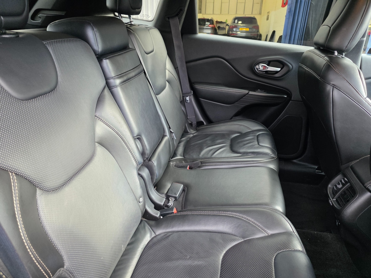 Used Jeep Cherokee 2017 for sale - 77069078: Photo 9