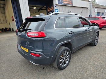 Used Jeep Cherokee 2016 for sale - 78280596: Photo