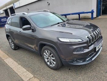 Used Jeep Cherokee 2014 for sale - 76221903: Photo 2