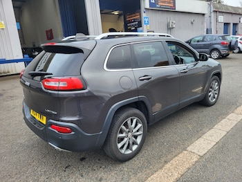 Used Jeep Cherokee 2014 for sale - 76221903: Photo 4