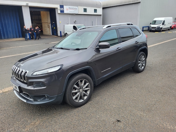 Used Jeep Cherokee 2014 for sale - 76221903: Photo 6