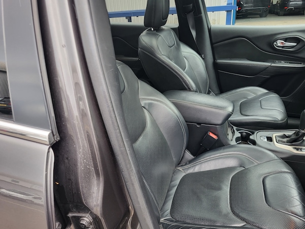 Used Jeep Cherokee 2014 for sale - 76221903: Photo 9