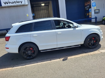 Used Audi Q7 2010 for sale - 77896832: Photo