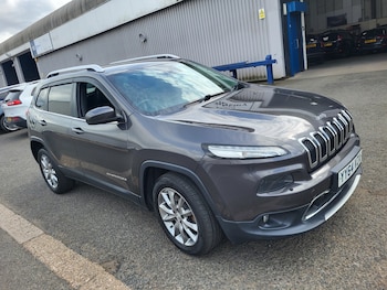 Used Jeep Cherokee 2015 for sale - 78010888: Photo