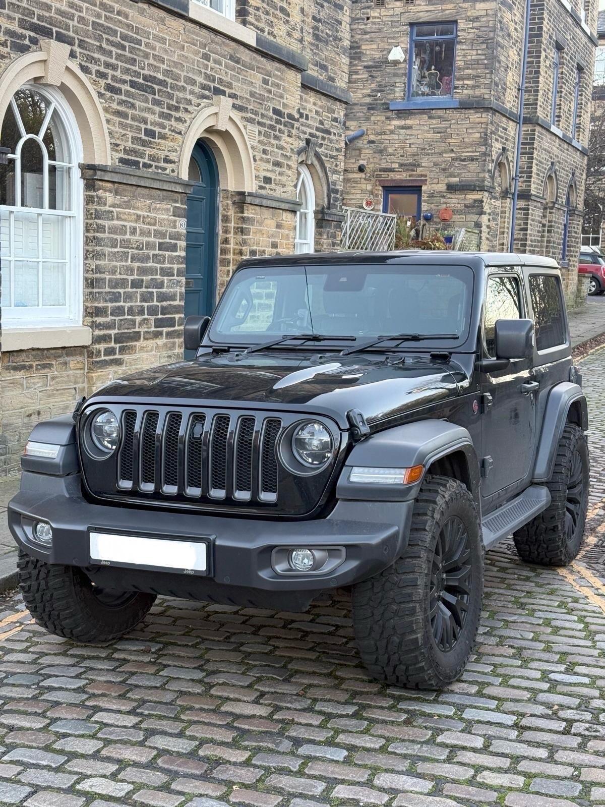 Used Jeep Wrangler 2021 for sale - 76657130: Photo 1
