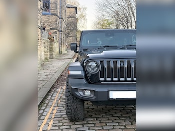 Used Jeep Wrangler 2021 for sale - 76657130: Photo