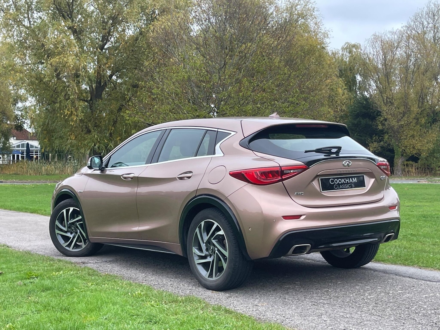 Used Infiniti Q30 2015 for sale - 76514488: Photo 12