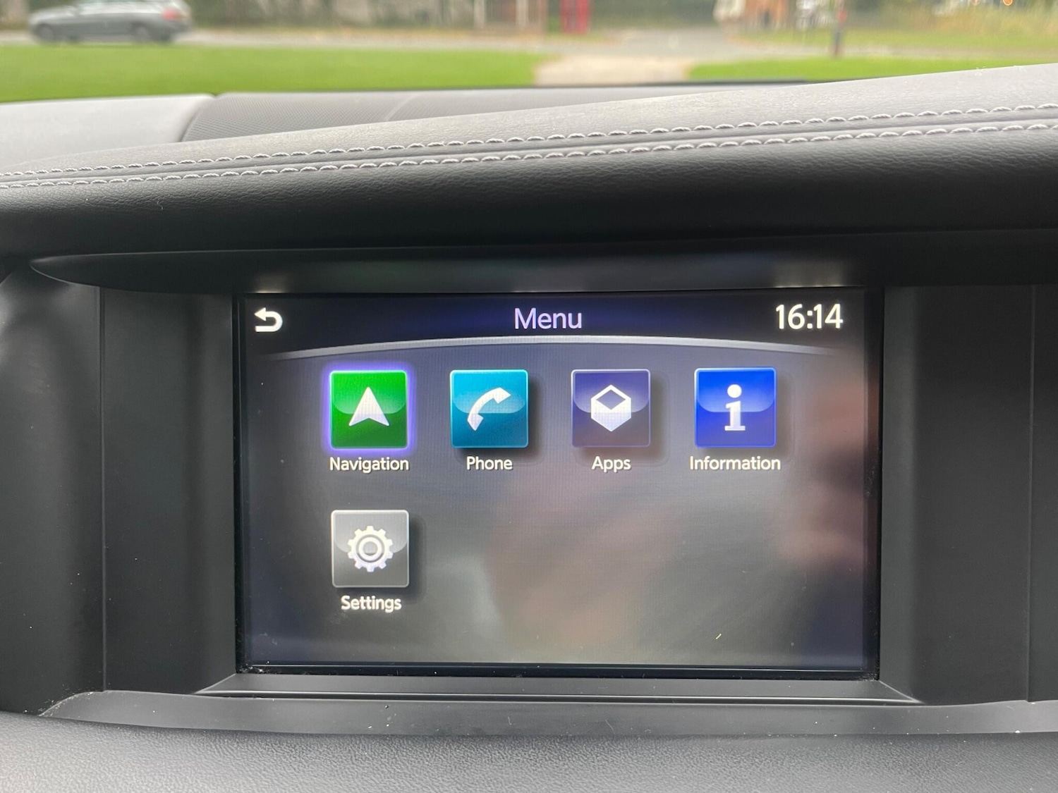 Used Infiniti Q30 2015 for sale - 76514488: Photo 43