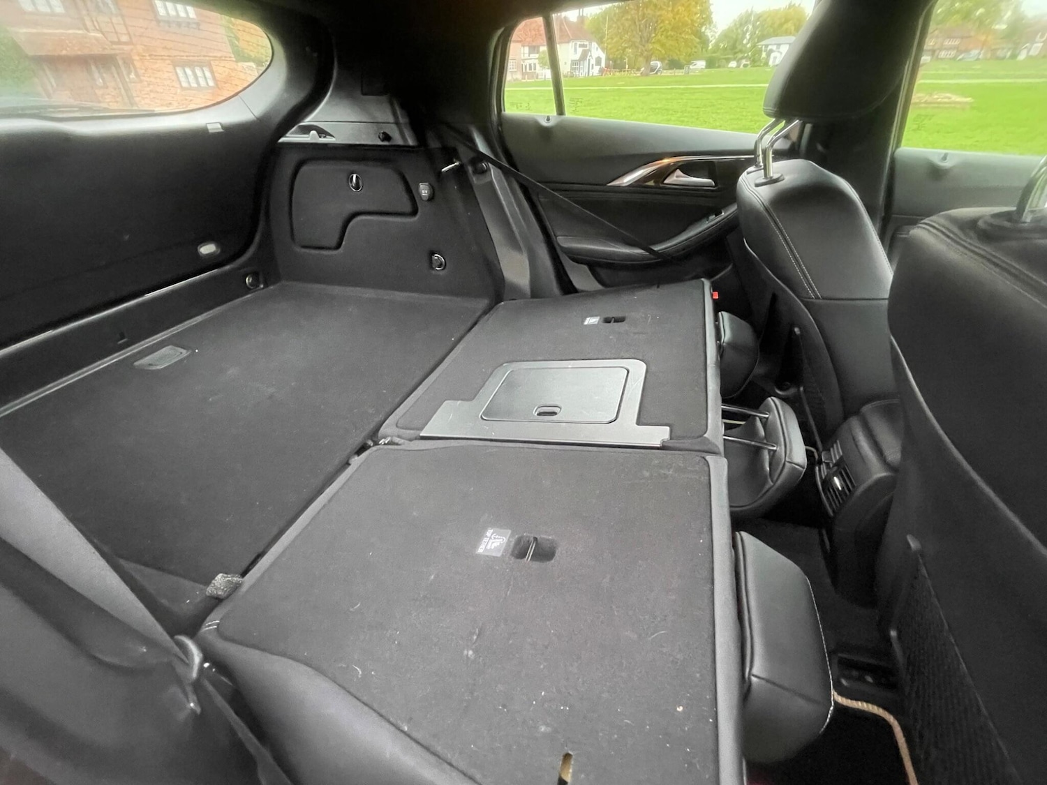 Used Infiniti Q30 2015 for sale - 76514488: Photo 53