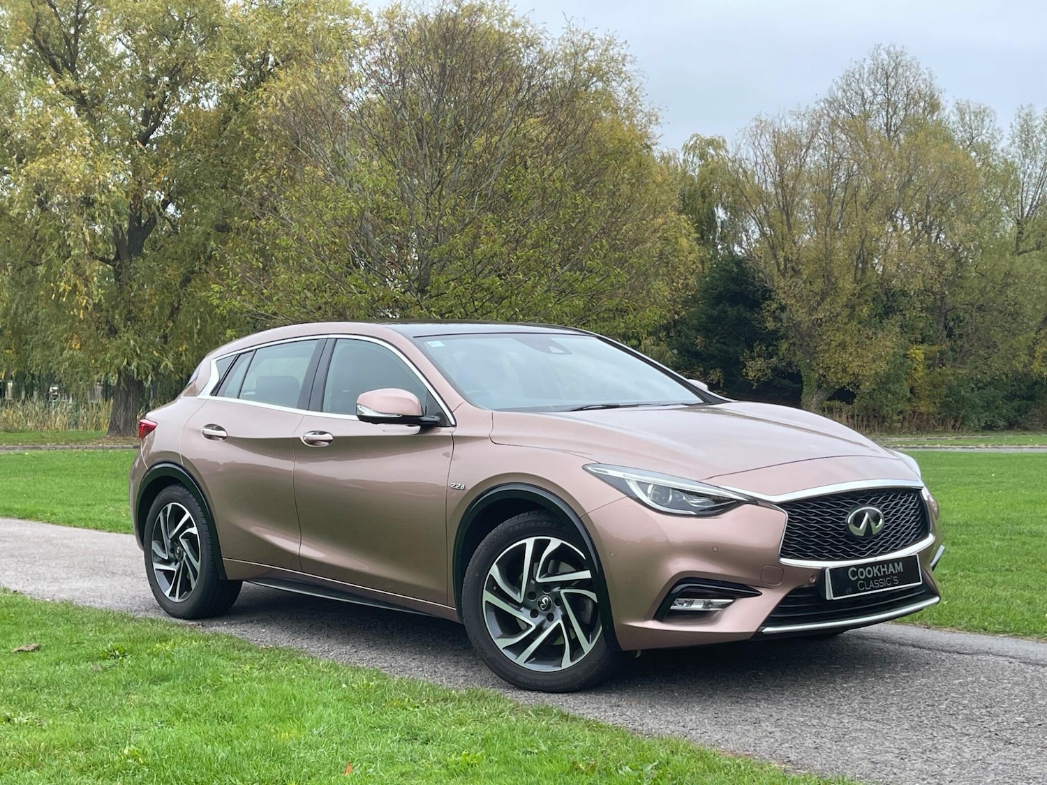 Used Infiniti Q30 2015 for sale - 76514488: Photo 6