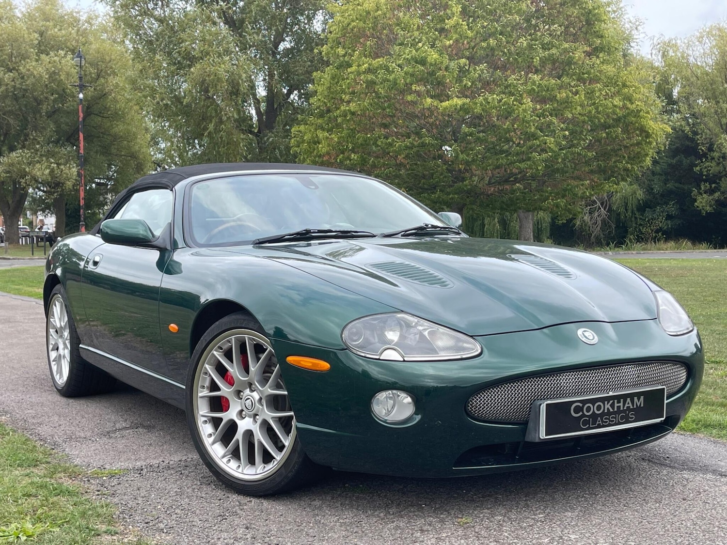 Used Jaguar XKR 2006 for sale - 76514483: Photo 1