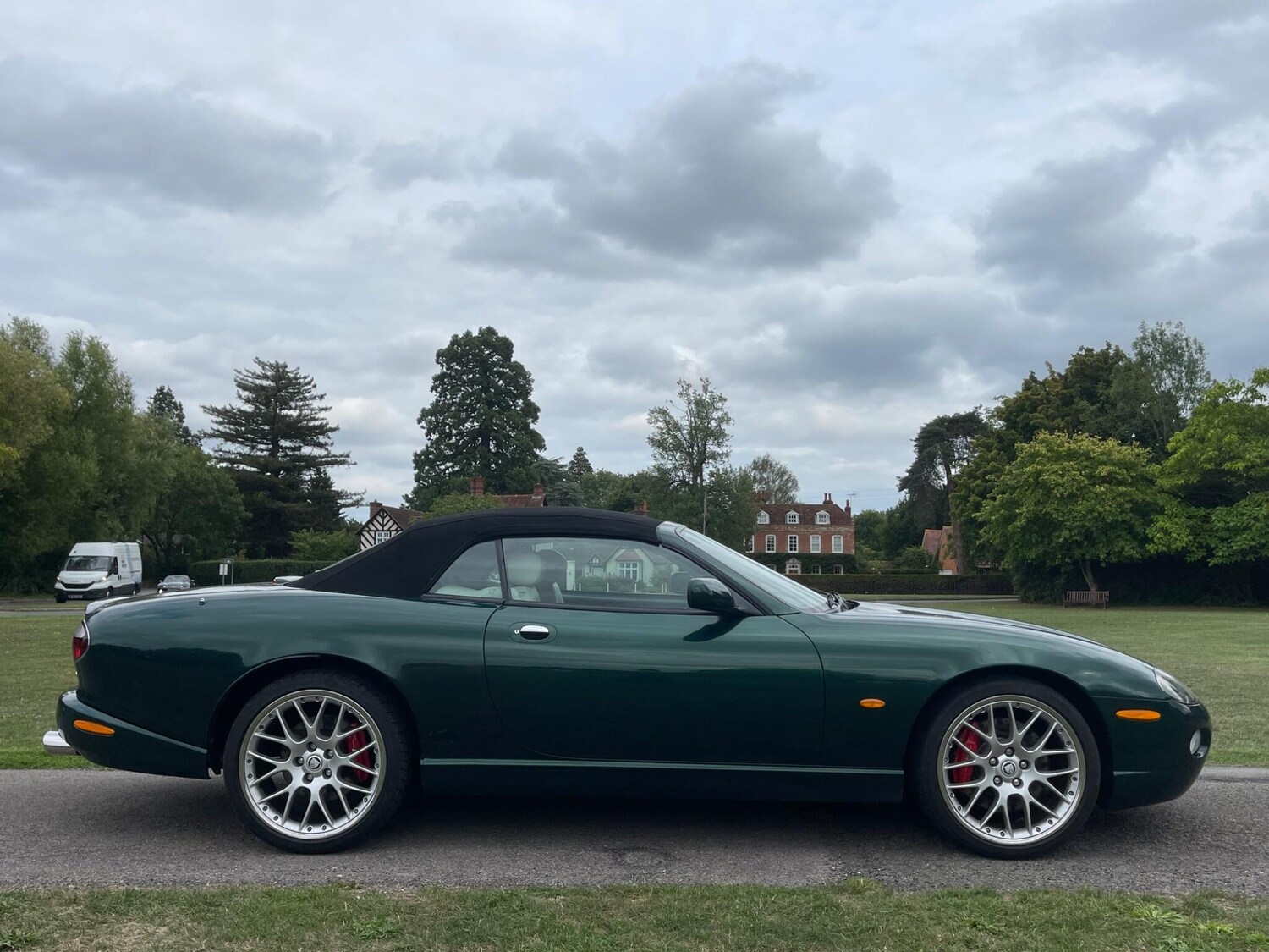 Used Jaguar XKR 2006 for sale - 76514483: Photo 22