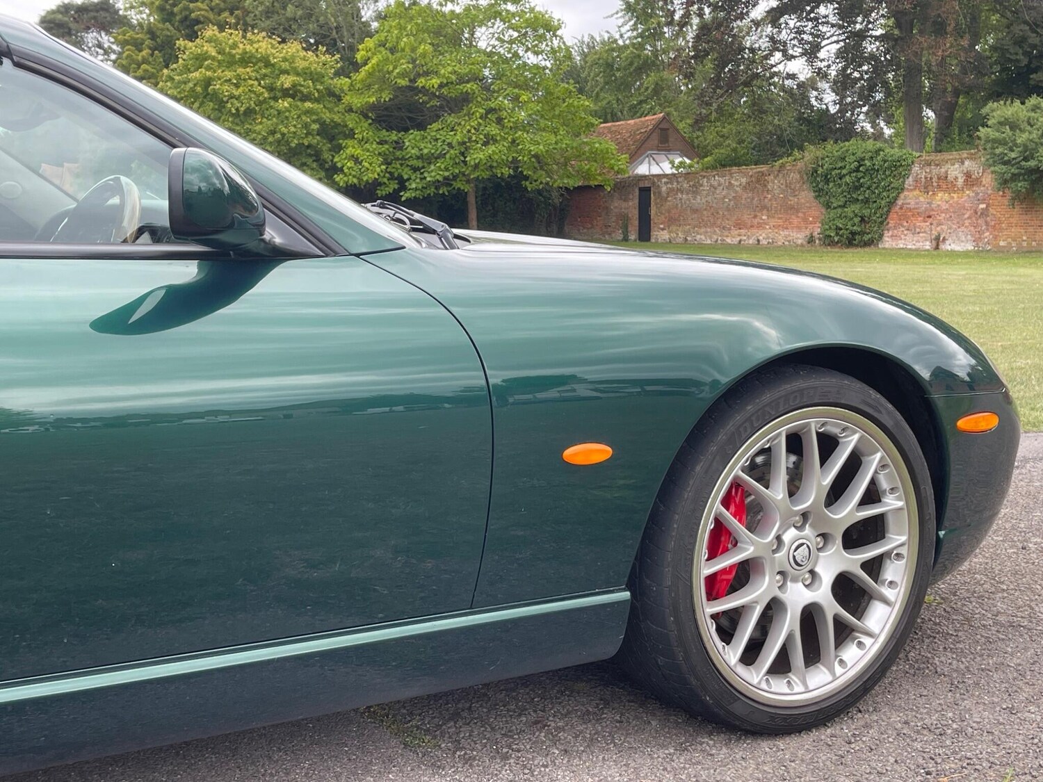 Used Jaguar XKR 2006 for sale - 76514483: Photo 23