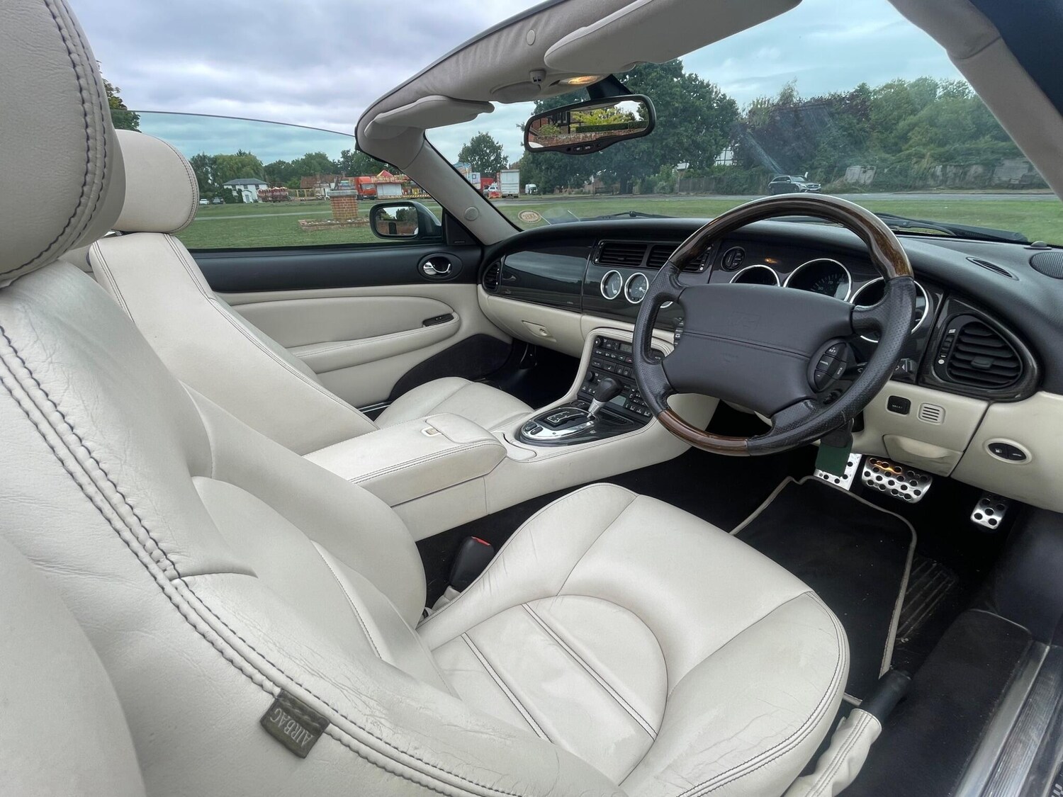 Used Jaguar XKR 2006 for sale - 76514483: Photo 35