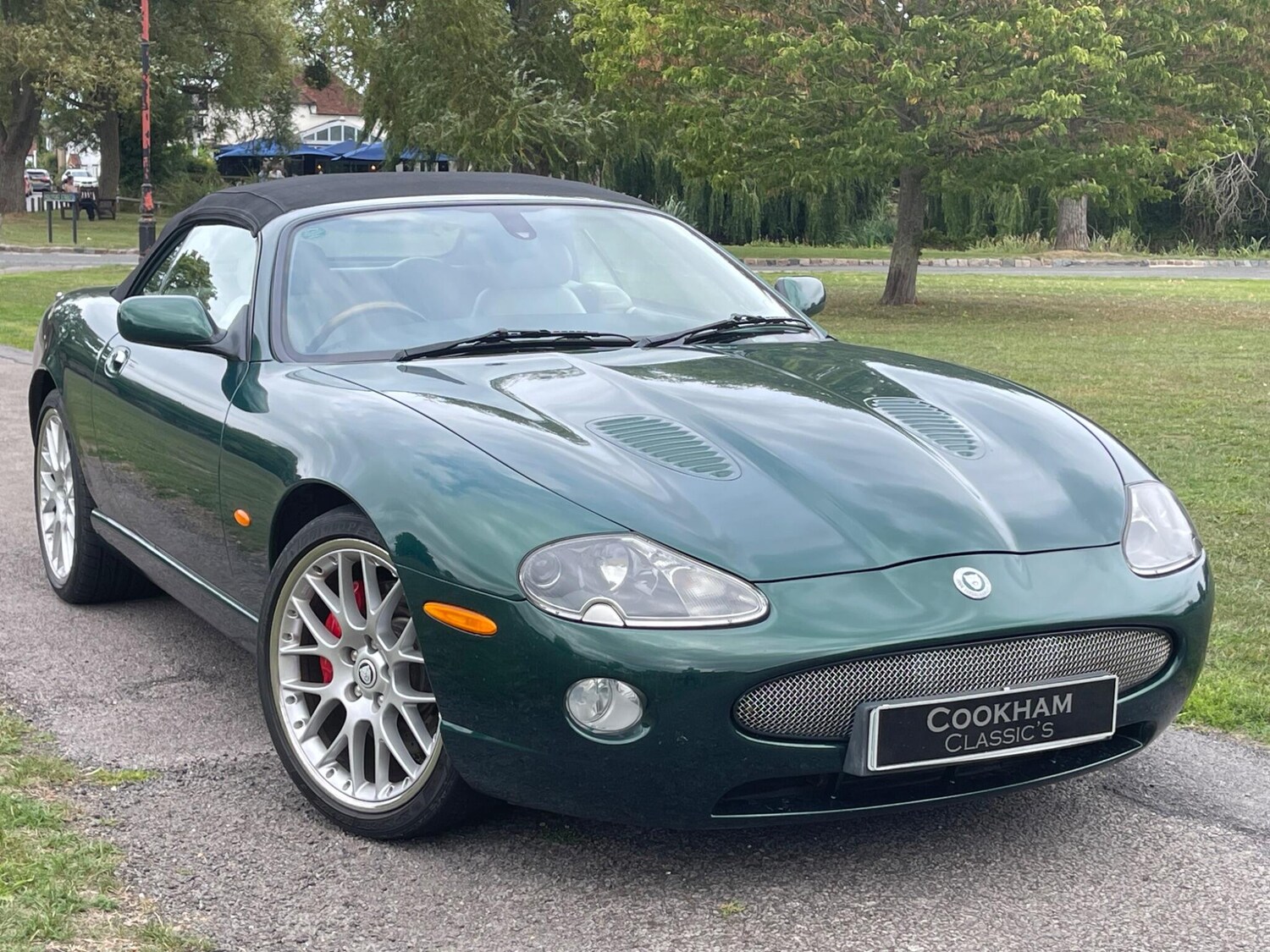 Used Jaguar XKR 2006 for sale - 76514483: Photo 6