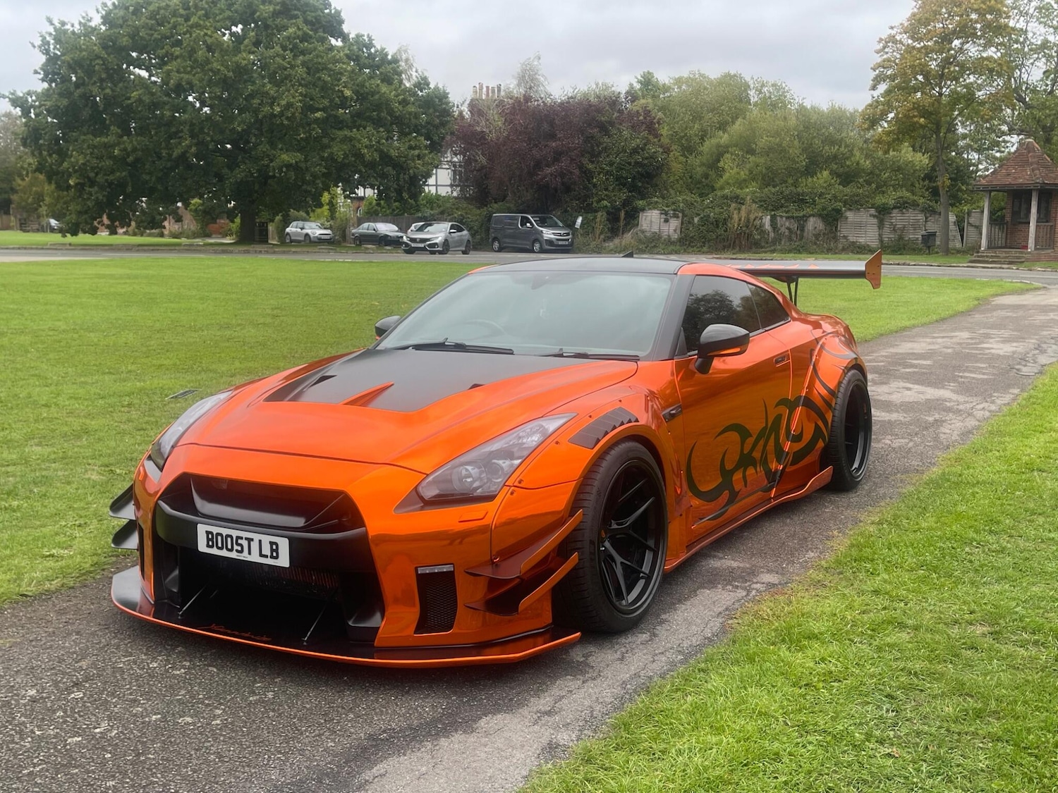 Used Nissan GT-R 2010 for sale - 76996665: Photo 3
