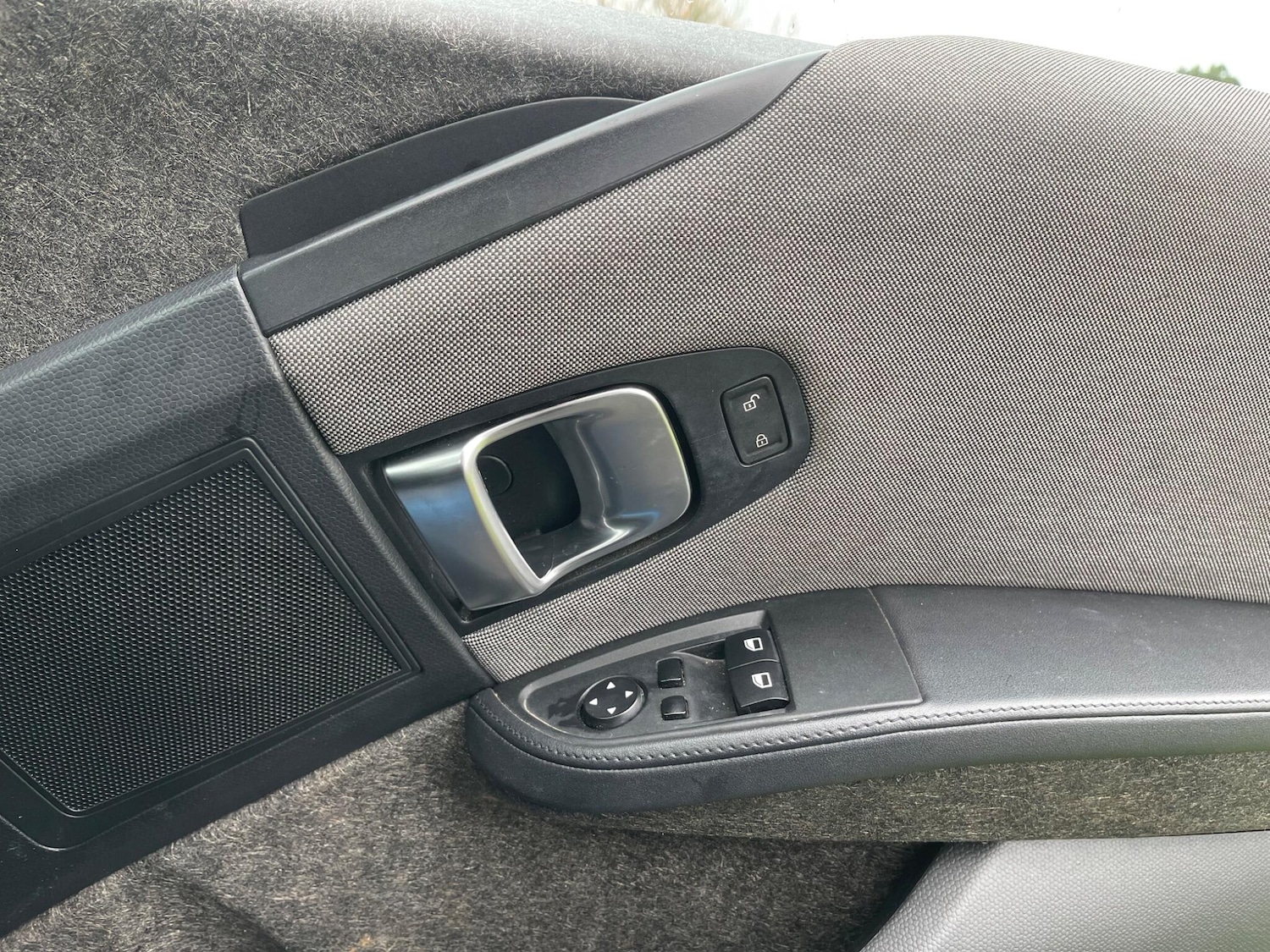 Used BMW i3 2015 for sale - 76976824: Photo 18