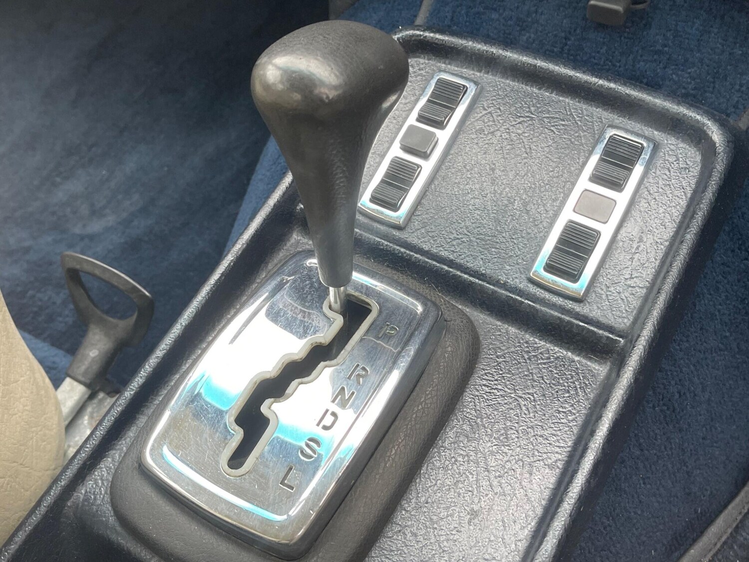 Used Mercedes-Benz 280 1972 for sale - 76514485: Photo 20