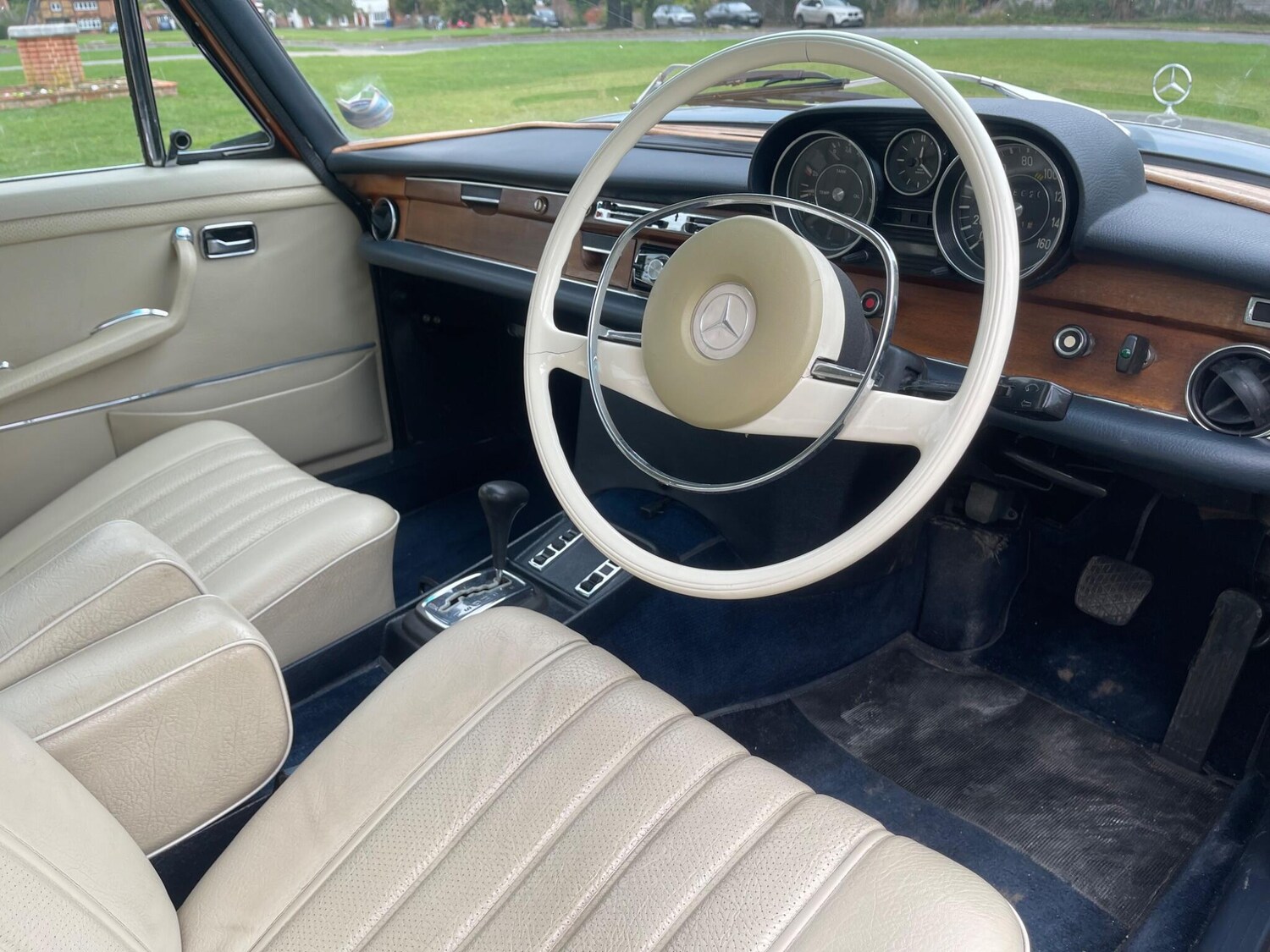 Used Mercedes-Benz 280 1972 for sale - 76514485: Photo 21