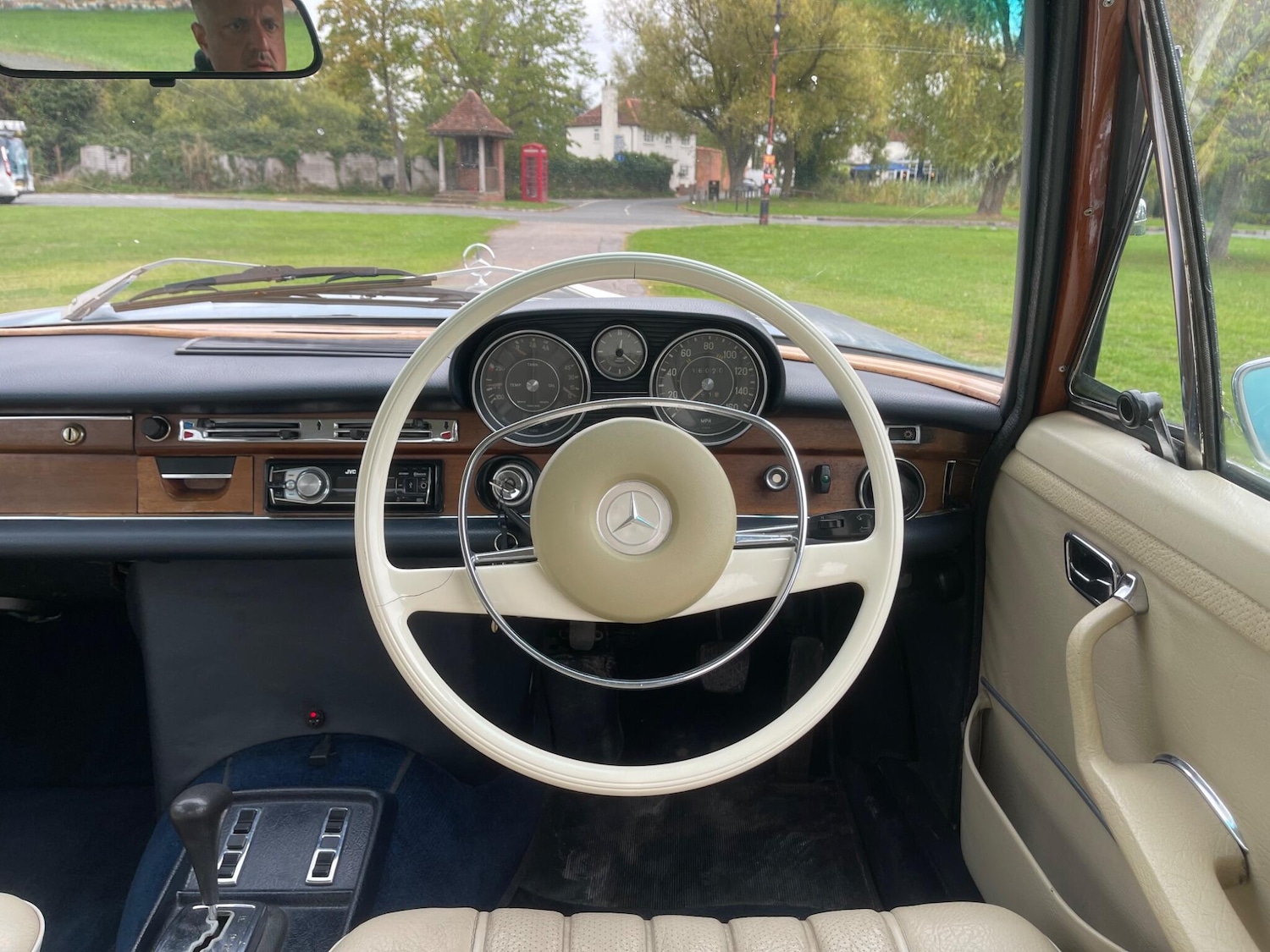 Used Mercedes-Benz 280 1972 for sale - 76514485: Photo 28