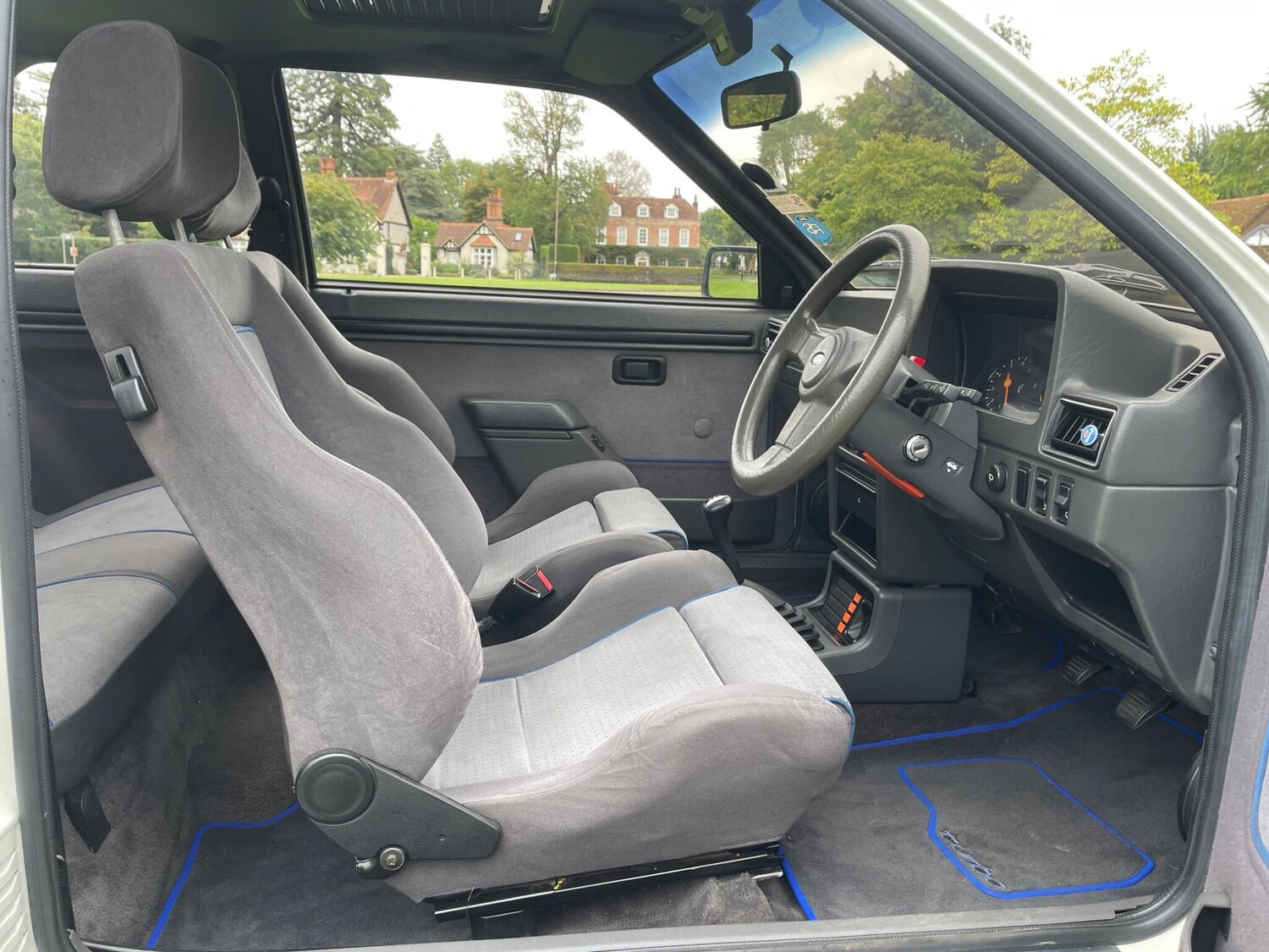 Used Ford Escort for sale - 76514486: Photo 24