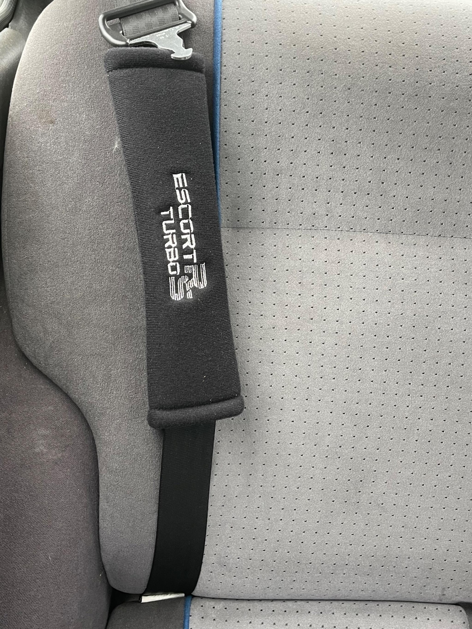 Used Ford Escort for sale - 76514486: Photo 30