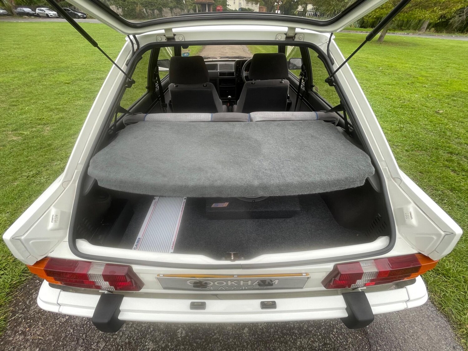 Used Ford Escort for sale - 76514486: Photo 40