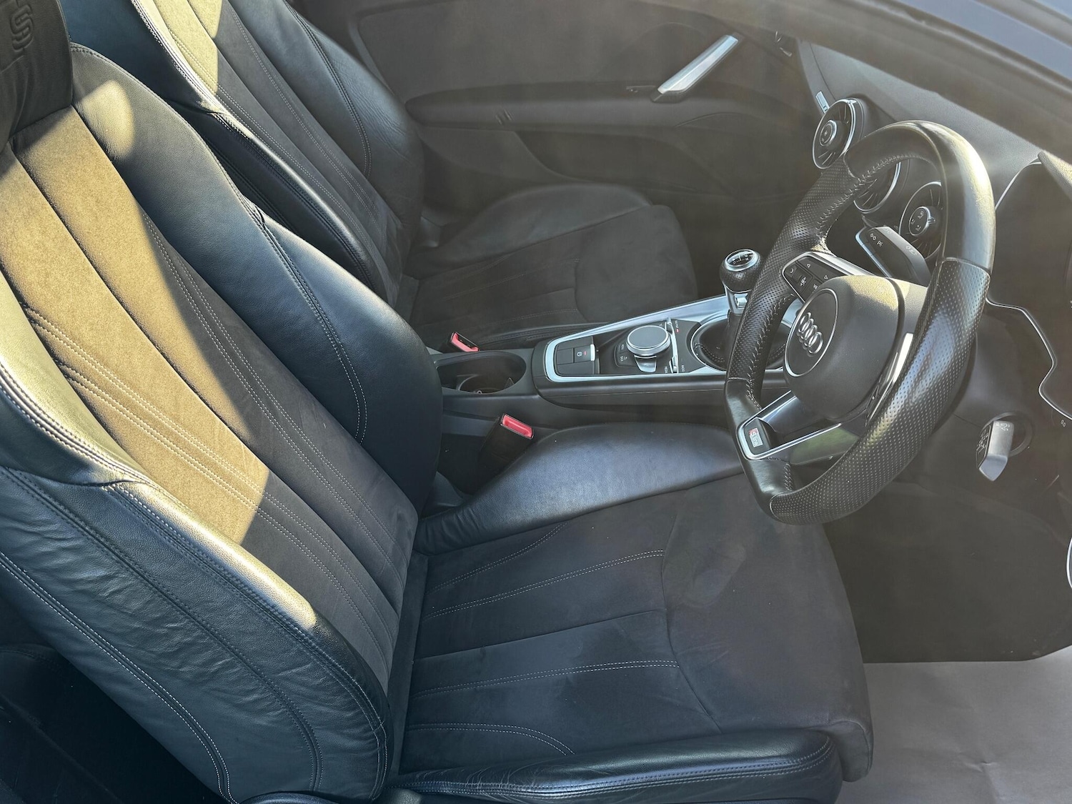 Used Audi TT 2015 for sale - 77016039: Photo 16