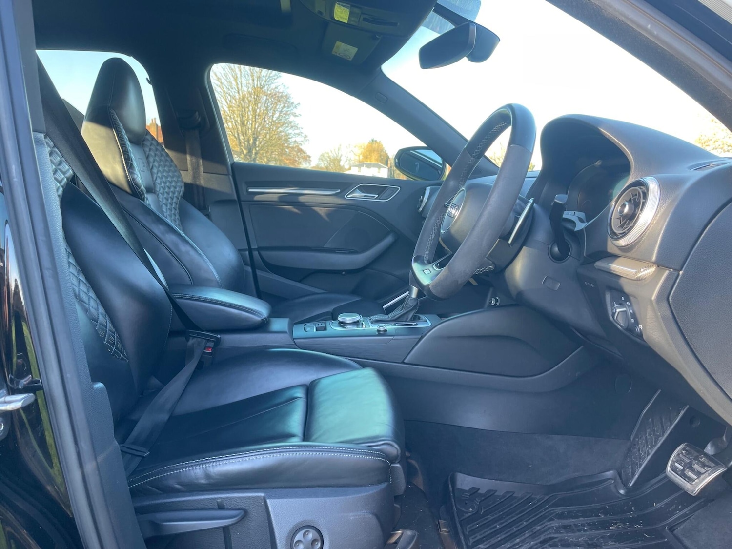 Used Audi RS3 2018 for sale - 77266603: Photo 21