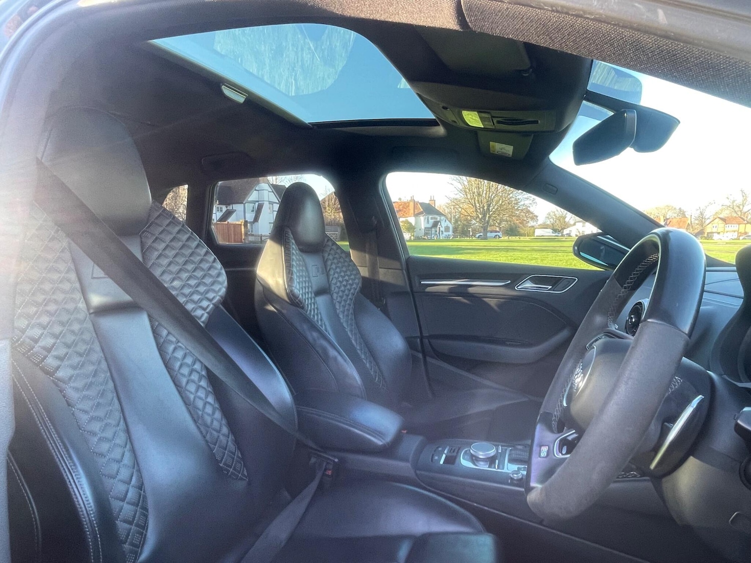 Used Audi RS3 2018 for sale - 77266603: Photo 22