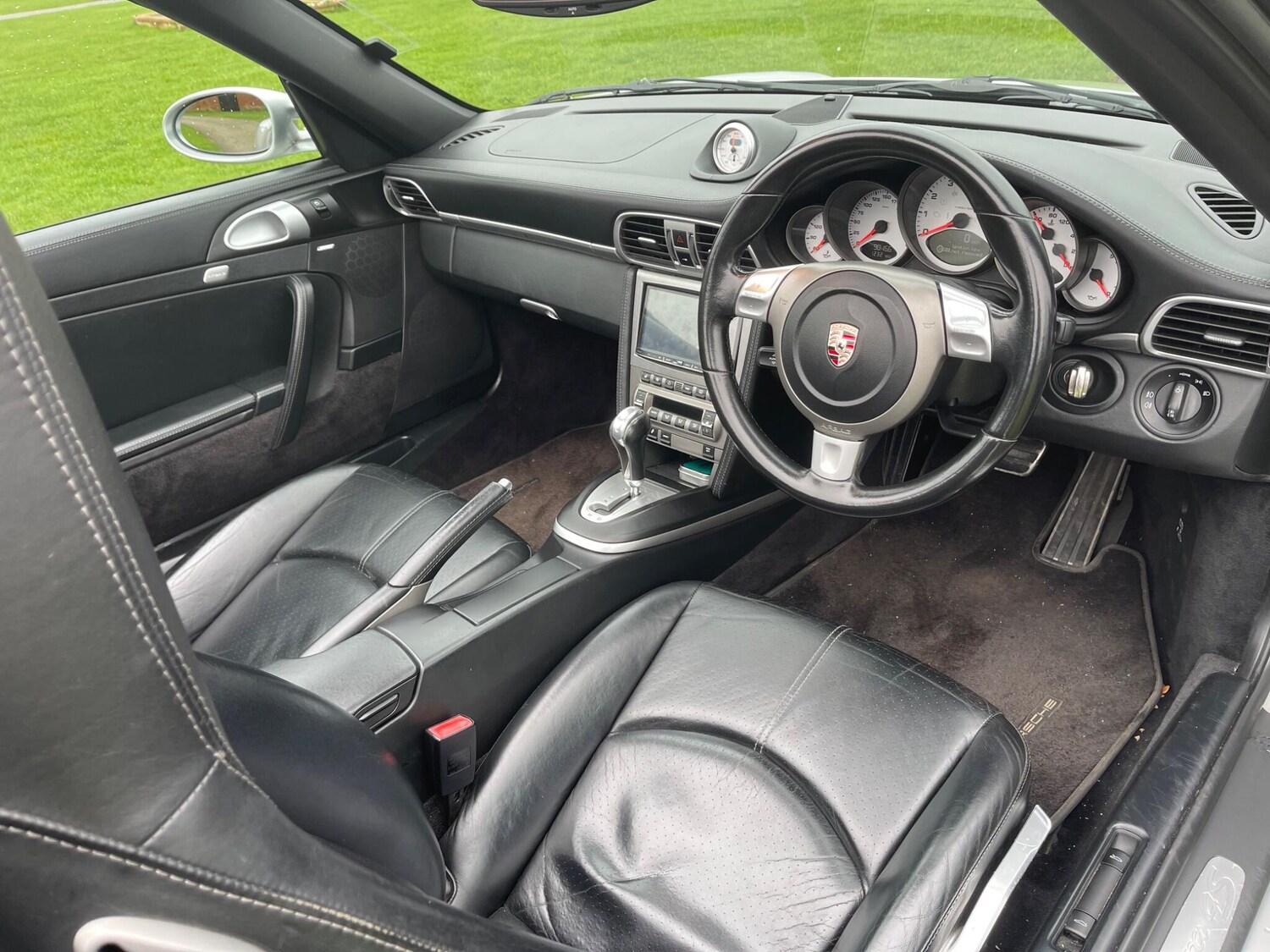 Used Porsche 911 for sale - 77647144: Photo 14