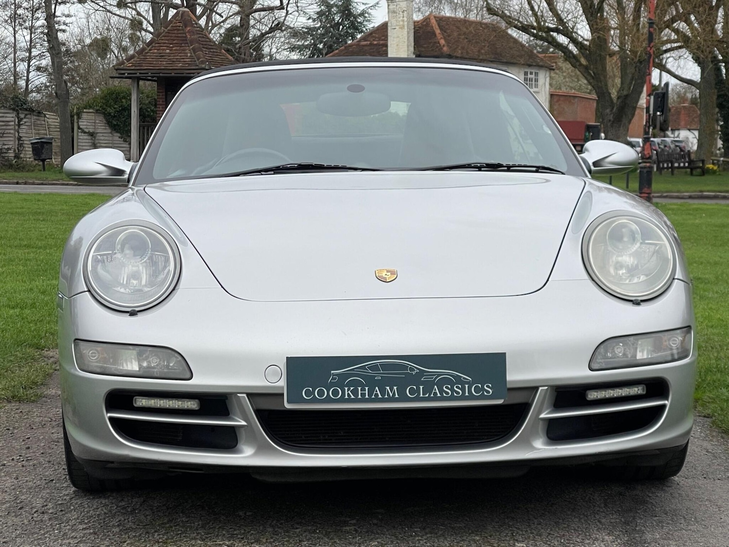 Used Porsche 911 for sale - 77647144: Photo 2