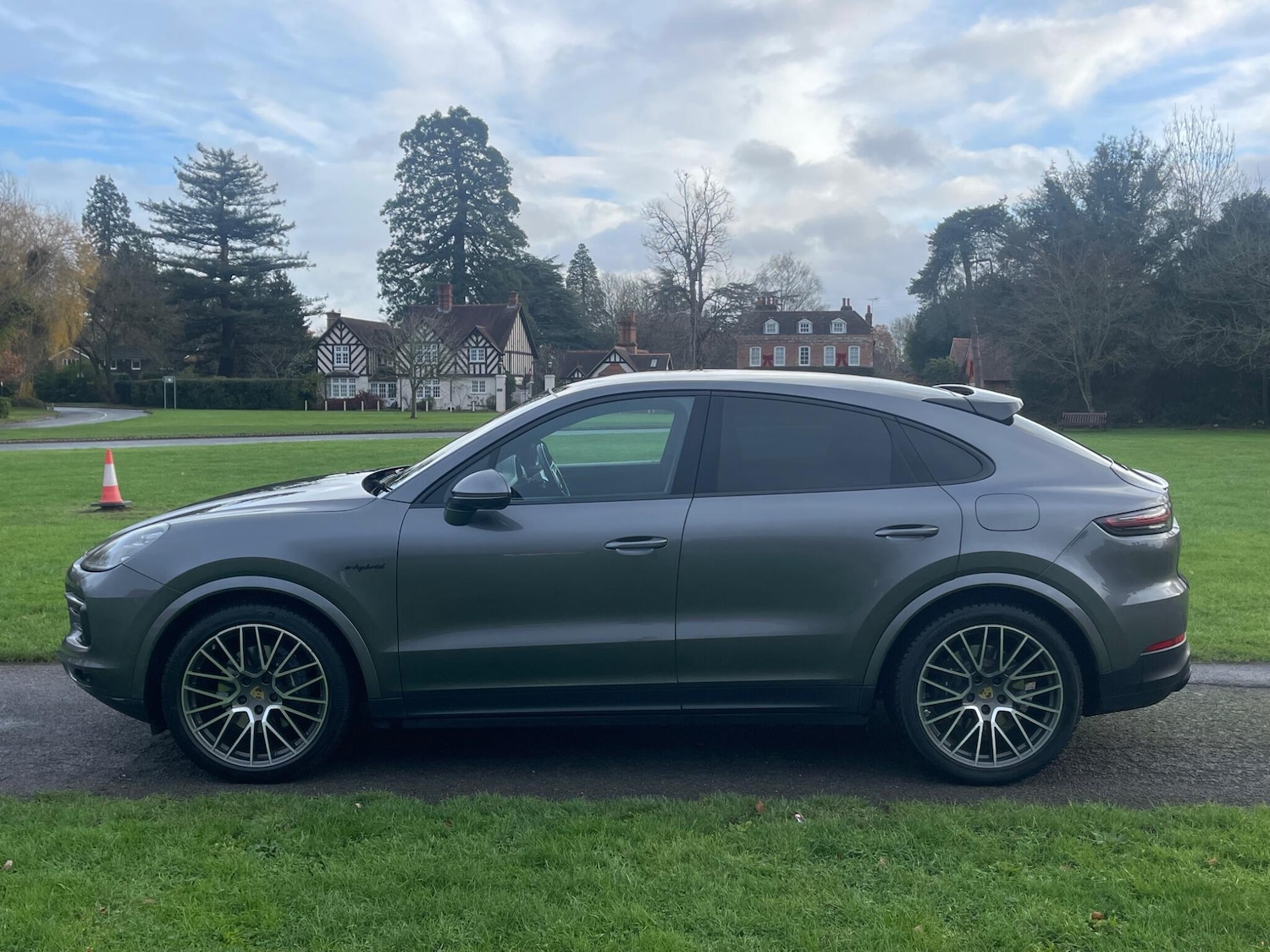 Used Porsche Cayenne 2019 for sale - 76850042: Photo 11