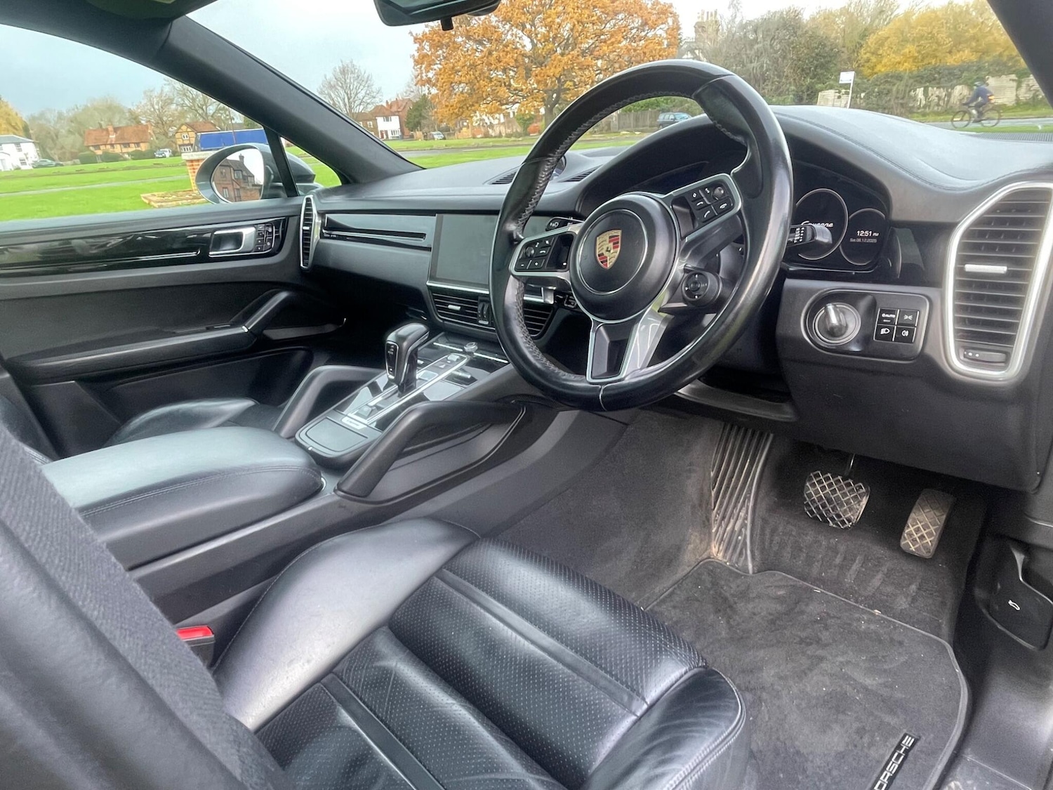 Used Porsche Cayenne 2019 for sale - 76850042: Photo 16