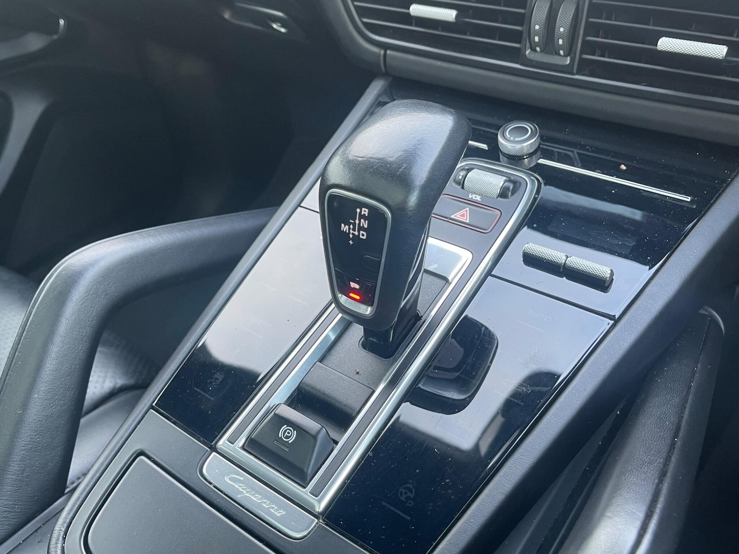 Used Porsche Cayenne 2019 for sale - 76850042: Photo 18