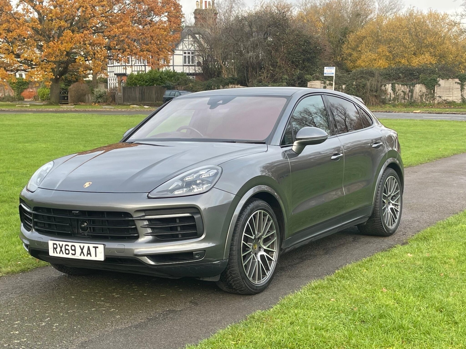 Used Porsche Cayenne 2019 for sale - 76850042: Photo 3