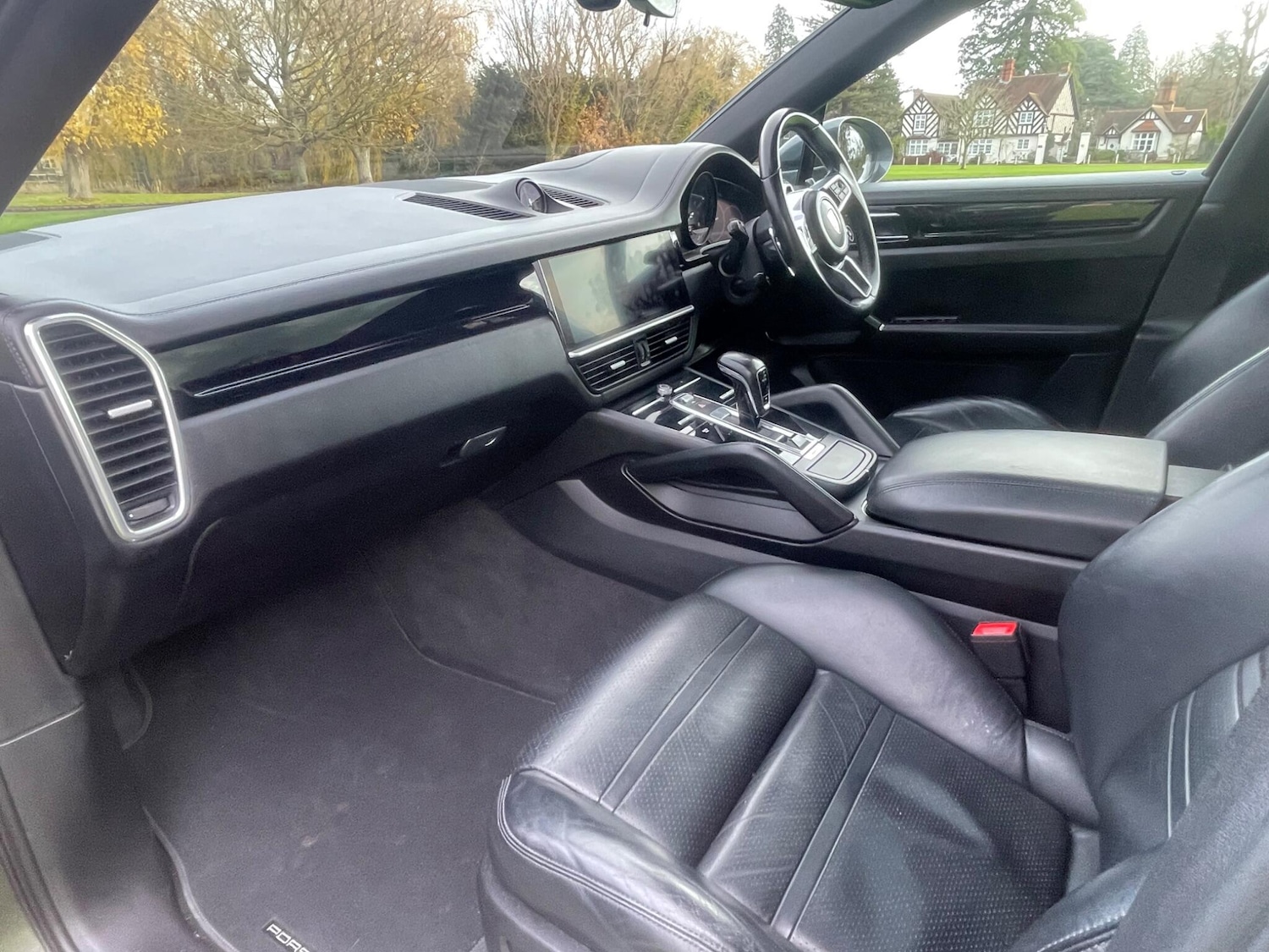 Used Porsche Cayenne 2019 for sale - 76850042: Photo 34