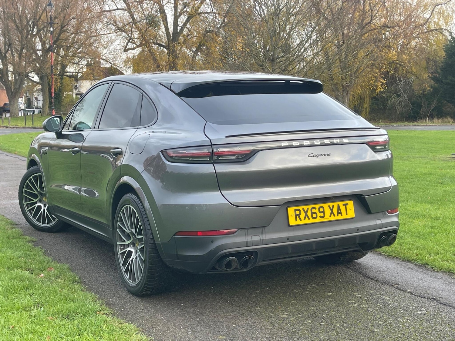 Used Porsche Cayenne 2019 for sale - 76850042: Photo 4