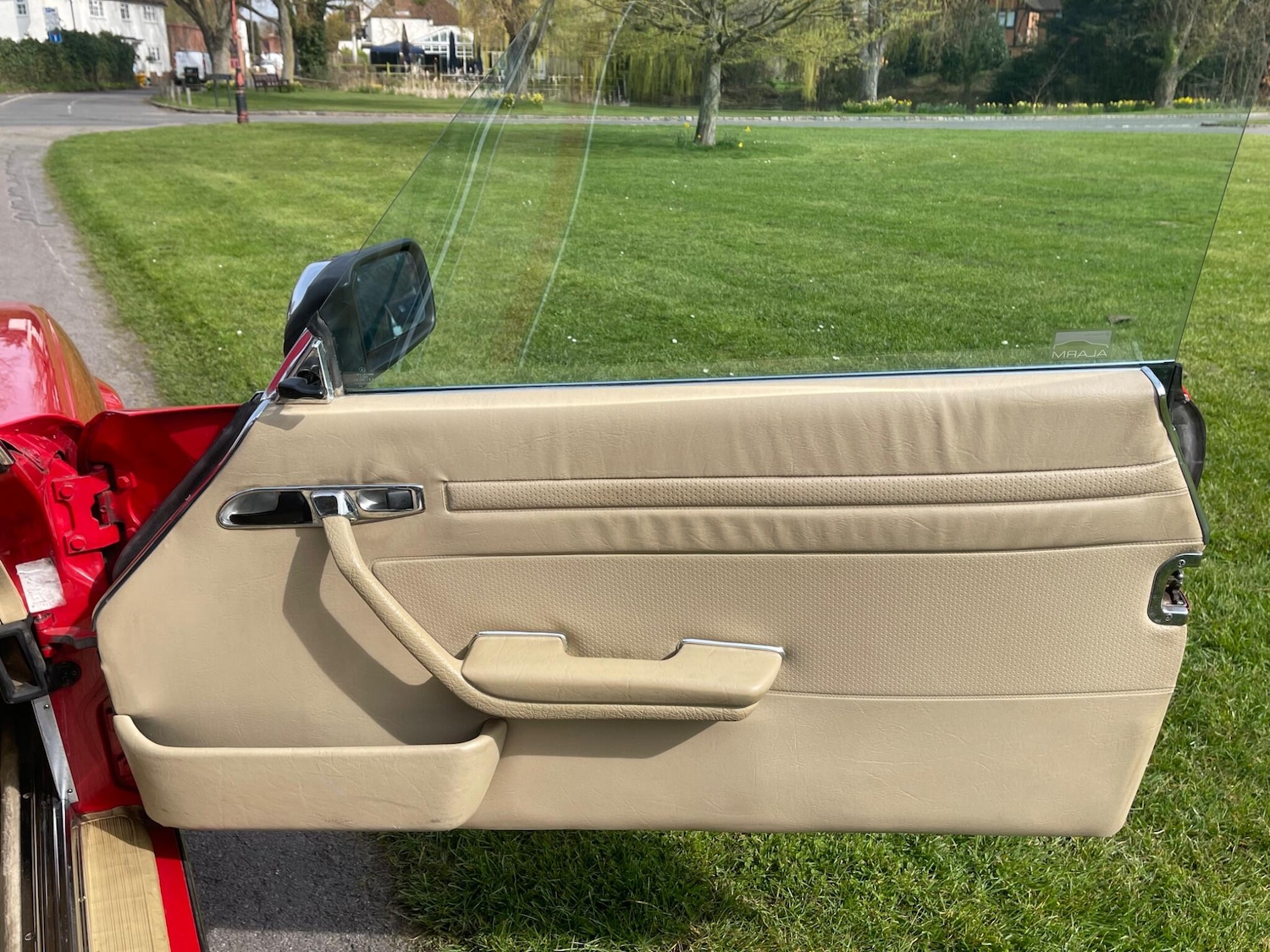 Used Mercedes-Benz 500 SL for sale - 77977940: Photo 28