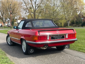 Used Mercedes-Benz 500 SL 1988 for sale - 77977940: Photo
