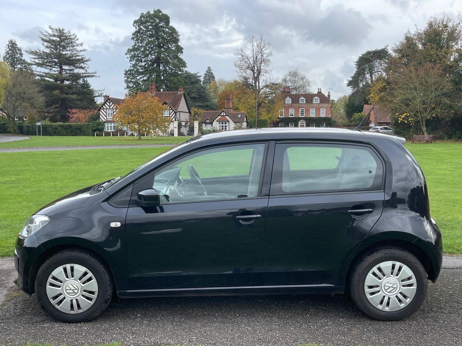 Used Volkswagen up! 2013 for sale - 76514489: Photo 10