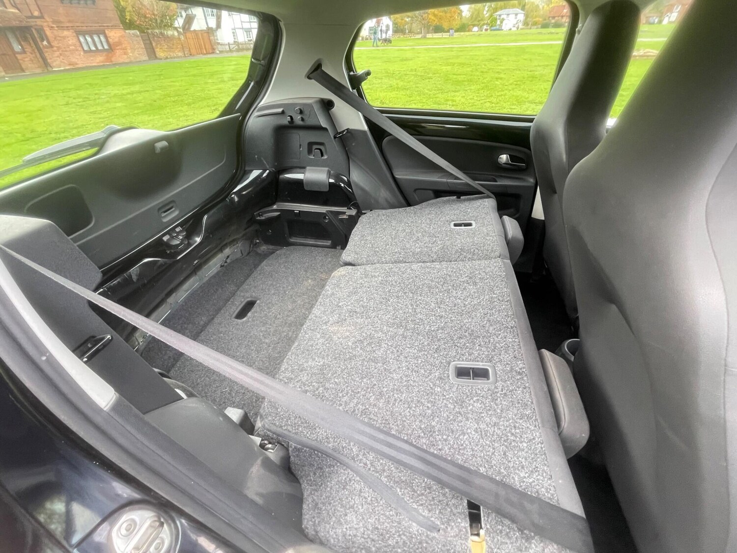 Used Volkswagen up! 2013 for sale - 76514489: Photo 23