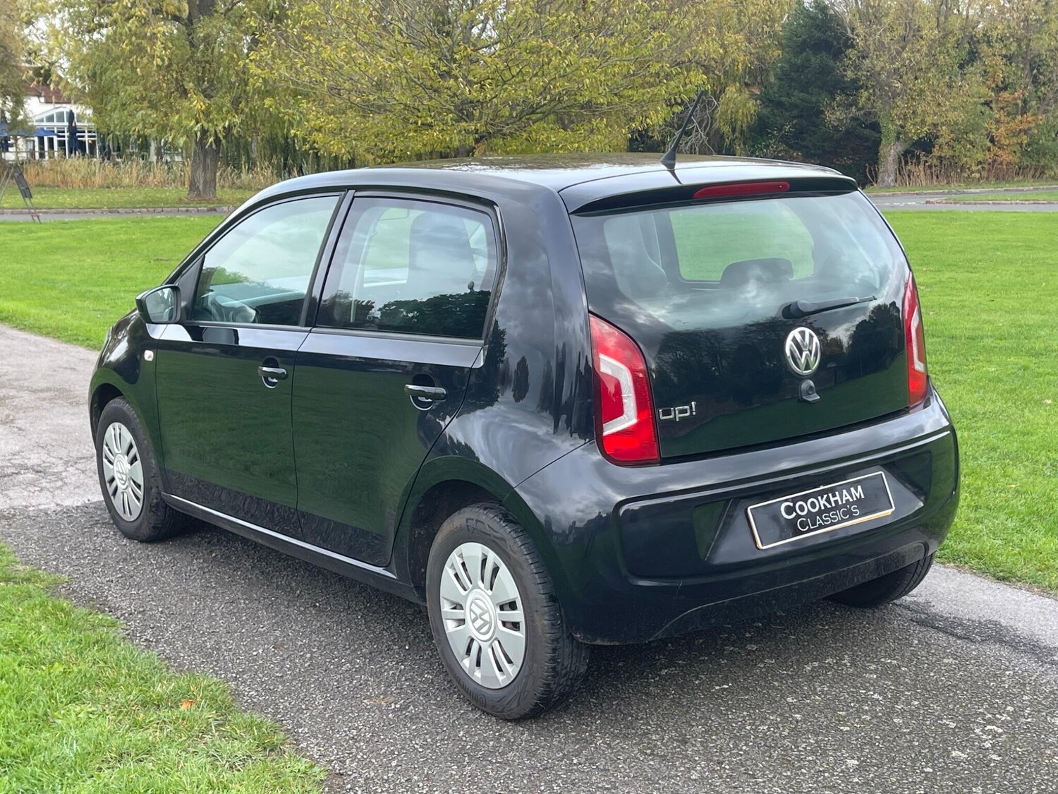 Used Volkswagen up! 2013 for sale - 76514489: Photo 9