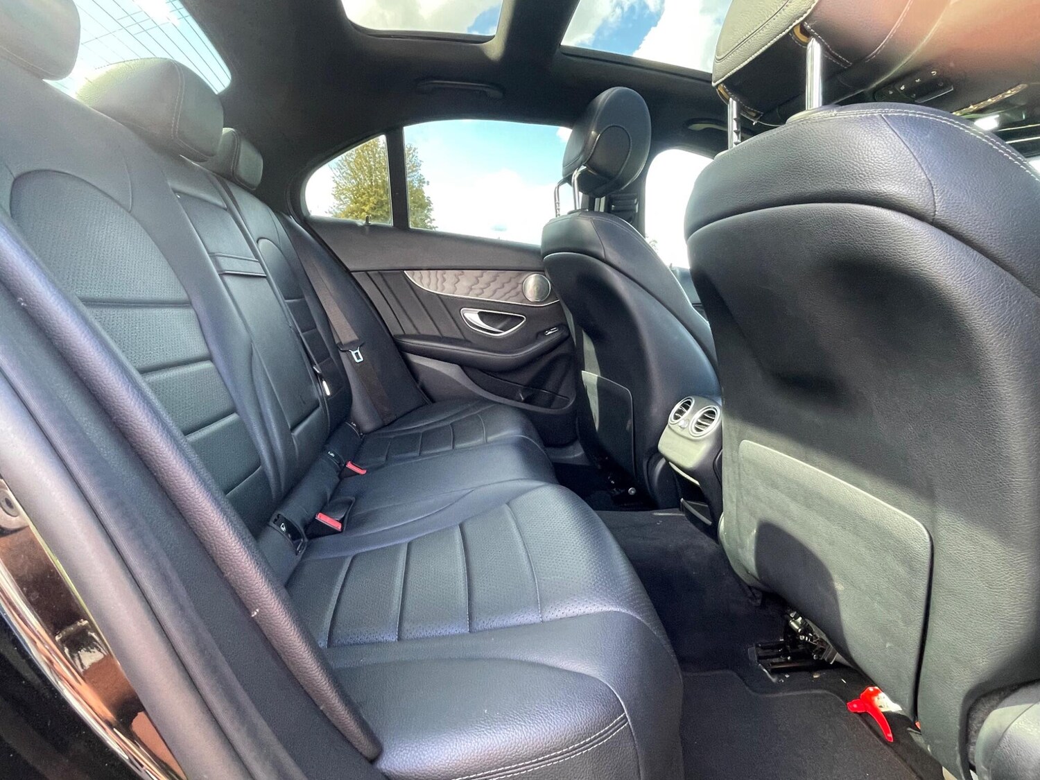 Used Mercedes-Benz C Class 2018 for sale - 76514490: Photo 25