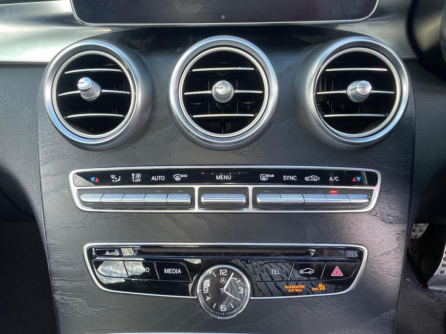 Used Mercedes-Benz C Class 2018 for sale - 76514490: Photo 30