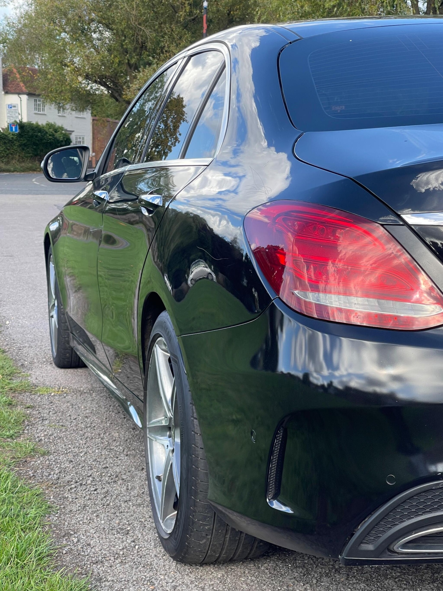 Used Mercedes-Benz C Class 2018 for sale - 76514490: Photo 4