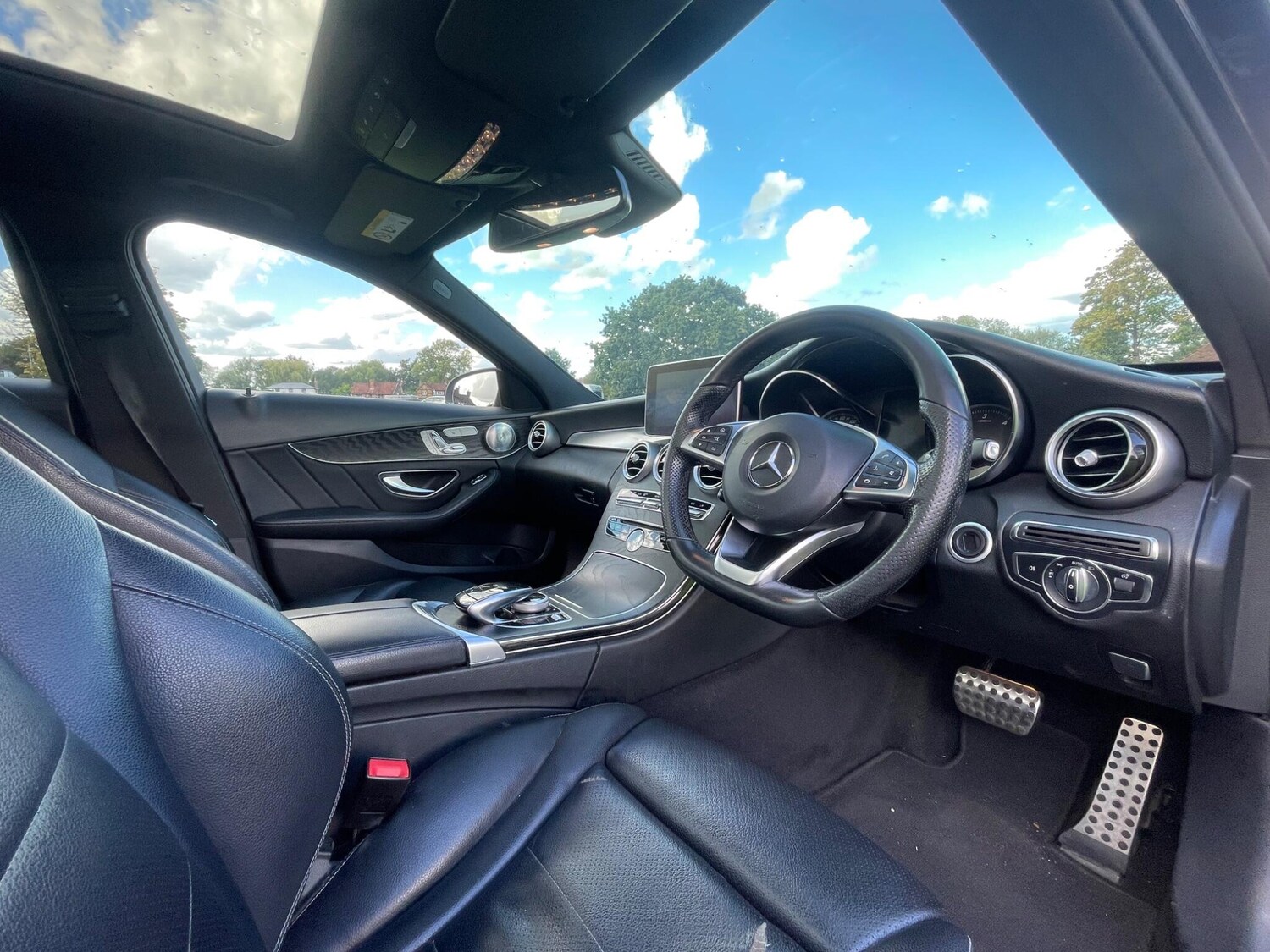 Used Mercedes-Benz C Class 2018 for sale - 76514490: Photo 48